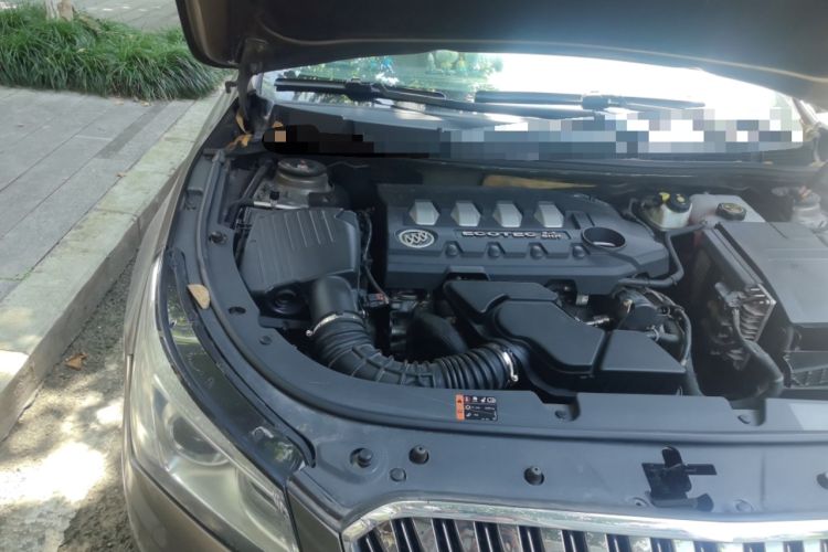 Used Buick LaCrosse 2013 2.4L SIDI Leading Comfort Version Engine Bay Right