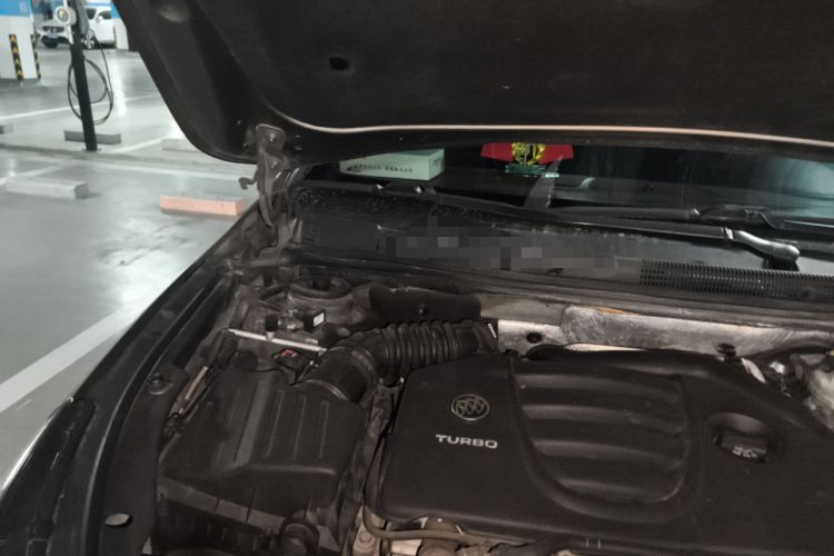 Used Buick LaCrosse 2013 2.0T SIDI Smart Luxury Flagship Edition Engine Bay Right