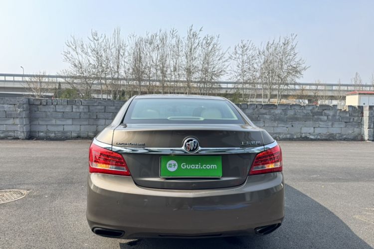 Used Buick LaCrosse 2013 2.4L SIDI Leading Comfort Version Exterior 4