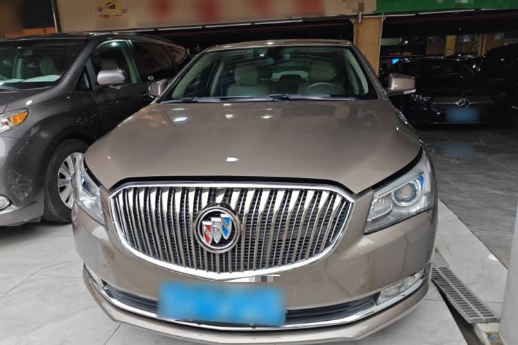 Used Buick LaCrosse 2013 2.4L SIDI Leading Comfort Version Front