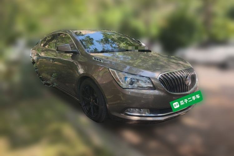 Used Buick LaCrosse 2013 2.0T SIDI Smart Luxury Flagship Edition Front Right 45 Deg