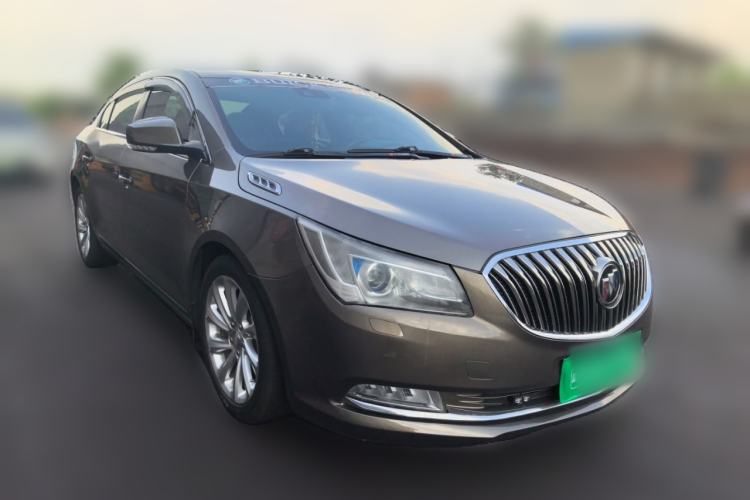 Used Buick LaCrosse 2013 2.0T SIDI Smart Luxury Flagship Edition Front Right 45 Deg