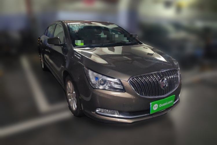 Used Buick LaCrosse 2013 2.4L SIDI Elite Comfort Version Front Right 45 Deg