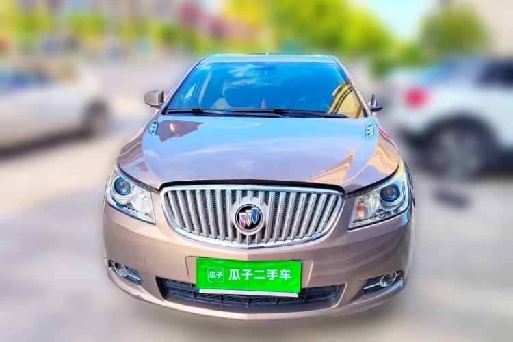 Used Buick LaCrosse 2013 2.4L SIDI Elite Comfort Version Front