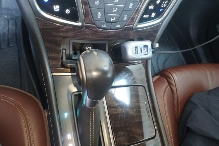Used Buick LaCrosse 2013 2.4L SIDI Luxury Comfort Edition Gear Lever