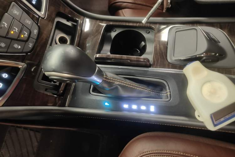 Used Buick LaCrosse 2013 2.0T SIDI Smart Luxury Flagship Edition Gear Lever