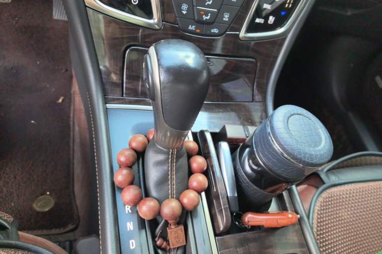 Used Buick LaCrosse 2013 2.0T SIDI Smart Luxury Flagship Edition Gear Lever