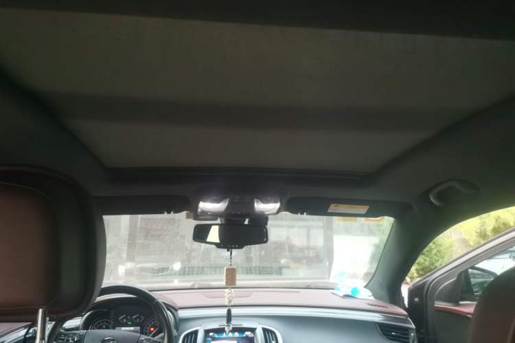 Used Buick LaCrosse 2013 2.4L SIDI Elite Comfort Version Headliner