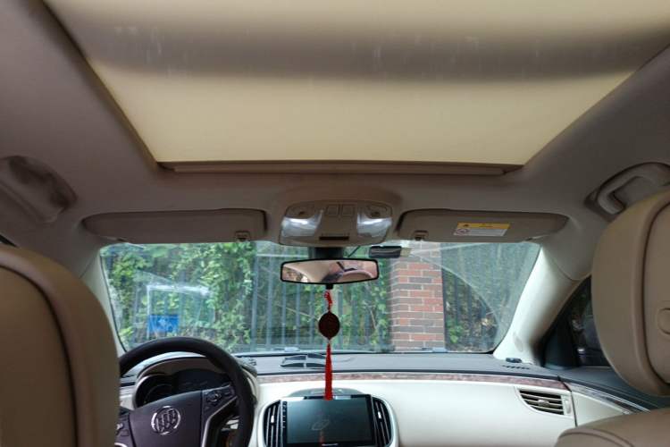 Used Buick LaCrosse 2013 2.4L SIDI Leading Comfort Version Headliner