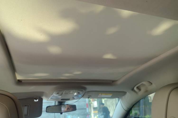 Used Buick LaCrosse 2013 2.4L SIDI Leading Comfort Version Headliner