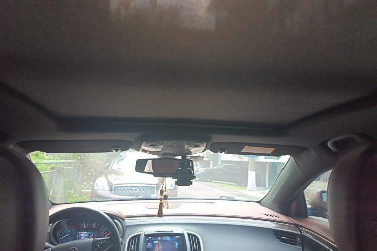 Used Buick LaCrosse 2013 2.4L SIDI Elite Comfort Version Headliner