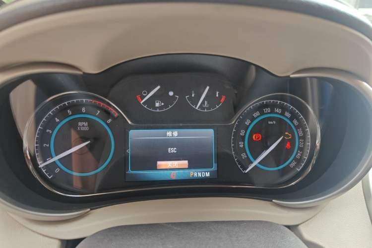Used Buick LaCrosse 2013 2.4L SIDI Leading Comfort Version Instrument Cluster