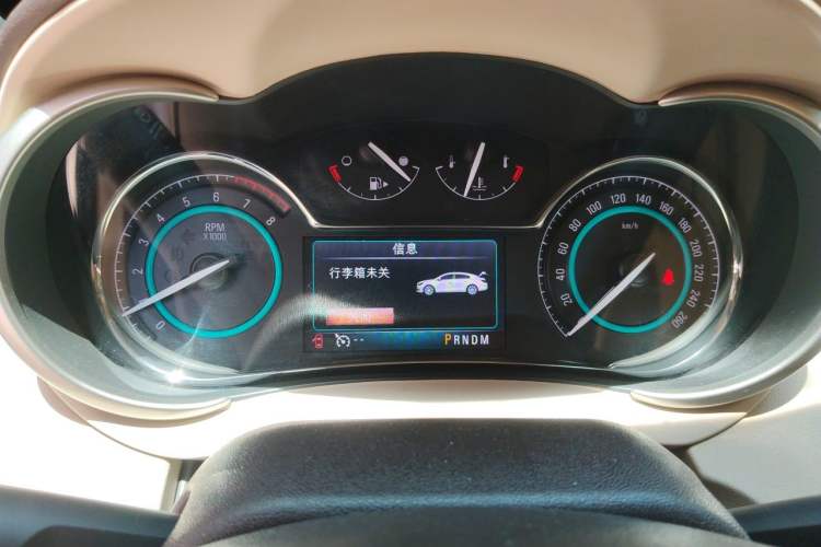 Used Buick LaCrosse 2013 2.4L SIDI Leading Comfort Version Instrument Cluster