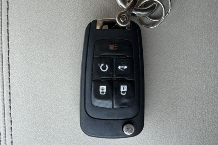 Used Buick LaCrosse 2013 2.4L SIDI Leading Comfort Version Interior 3
