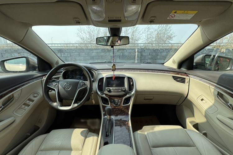 Used Buick LaCrosse 2013 2.4L SIDI Leading Comfort Version Interior 4