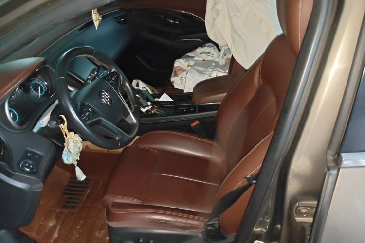 Used Buick LaCrosse 2013 2.4L SIDI Leading Comfort Version Left Front Seat