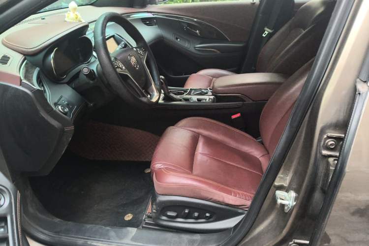 Used Buick LaCrosse 2013 2.0T SIDI Smart Luxury Flagship Edition Left Front Seat