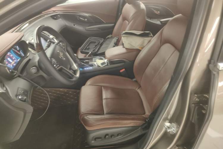 Used Buick LaCrosse 2013 2.0T SIDI Smart Luxury Flagship Edition Left Front Seat