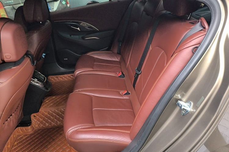Used Buick LaCrosse 2013 2.4L SIDI Luxury Comfort Edition Left Rear Seat