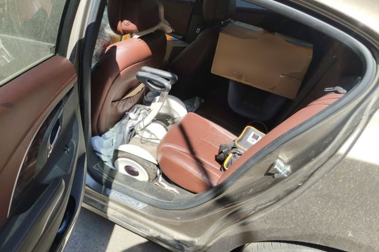 Used Buick LaCrosse 2013 2.4L SIDI Elite Comfort Version Left Rear Seat