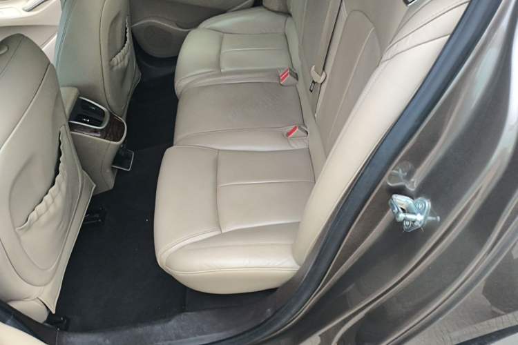 Used Buick LaCrosse 2013 2.4L SIDI Leading Comfort Version Left Rear Seat