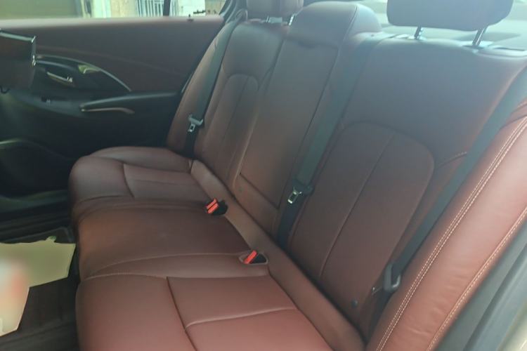 Used Buick LaCrosse 2013 2.4L SIDI Elite Comfort Version Left Rear Seat