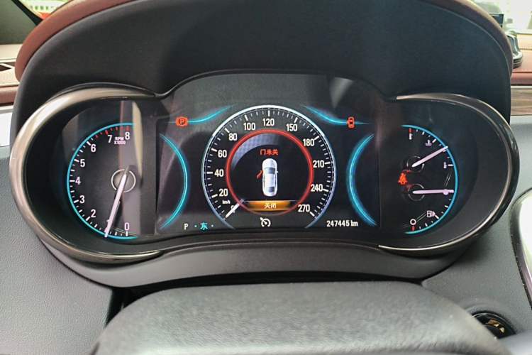 Used Buick LaCrosse 2013 2.4L SIDI Luxury Comfort Edition Odometer Close Up