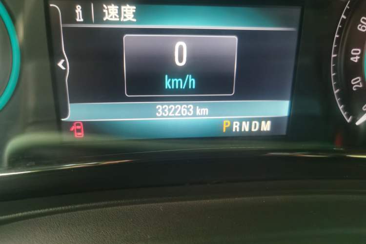 Used Buick LaCrosse 2013 2.4L SIDI Elite Comfort Version Odometer Close Up