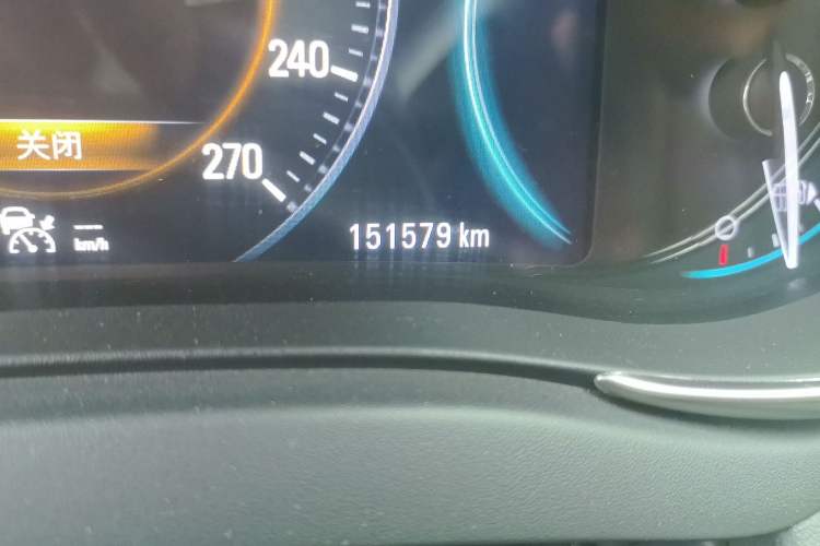 Used Buick LaCrosse 2013 2.0T SIDI Smart Luxury Flagship Edition Odometer Close Up