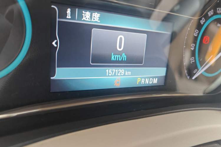 Used Buick LaCrosse 2013 2.4L SIDI Leading Comfort Version Odometer Close Up