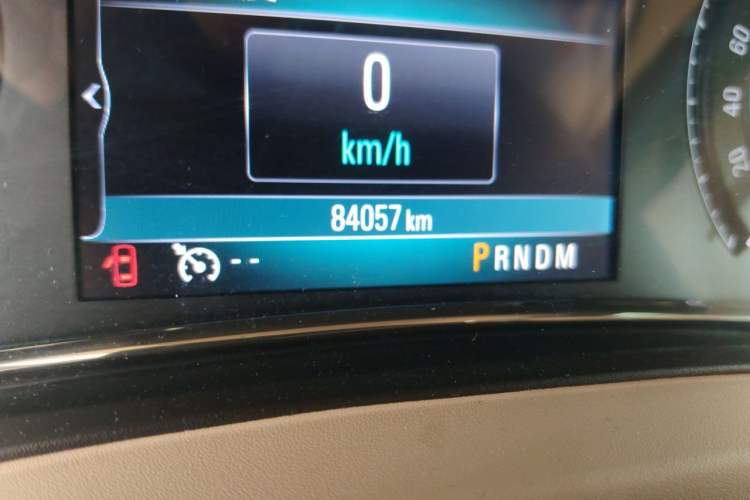 Used Buick LaCrosse 2013 2.4L SIDI Leading Comfort Version Odometer Close Up