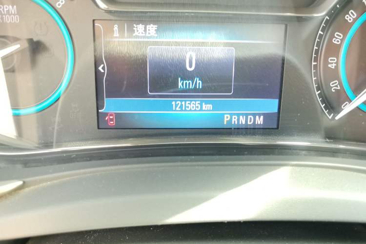 Used Buick LaCrosse 2013 2.4L SIDI Elite Comfort Version Odometer Close Up
