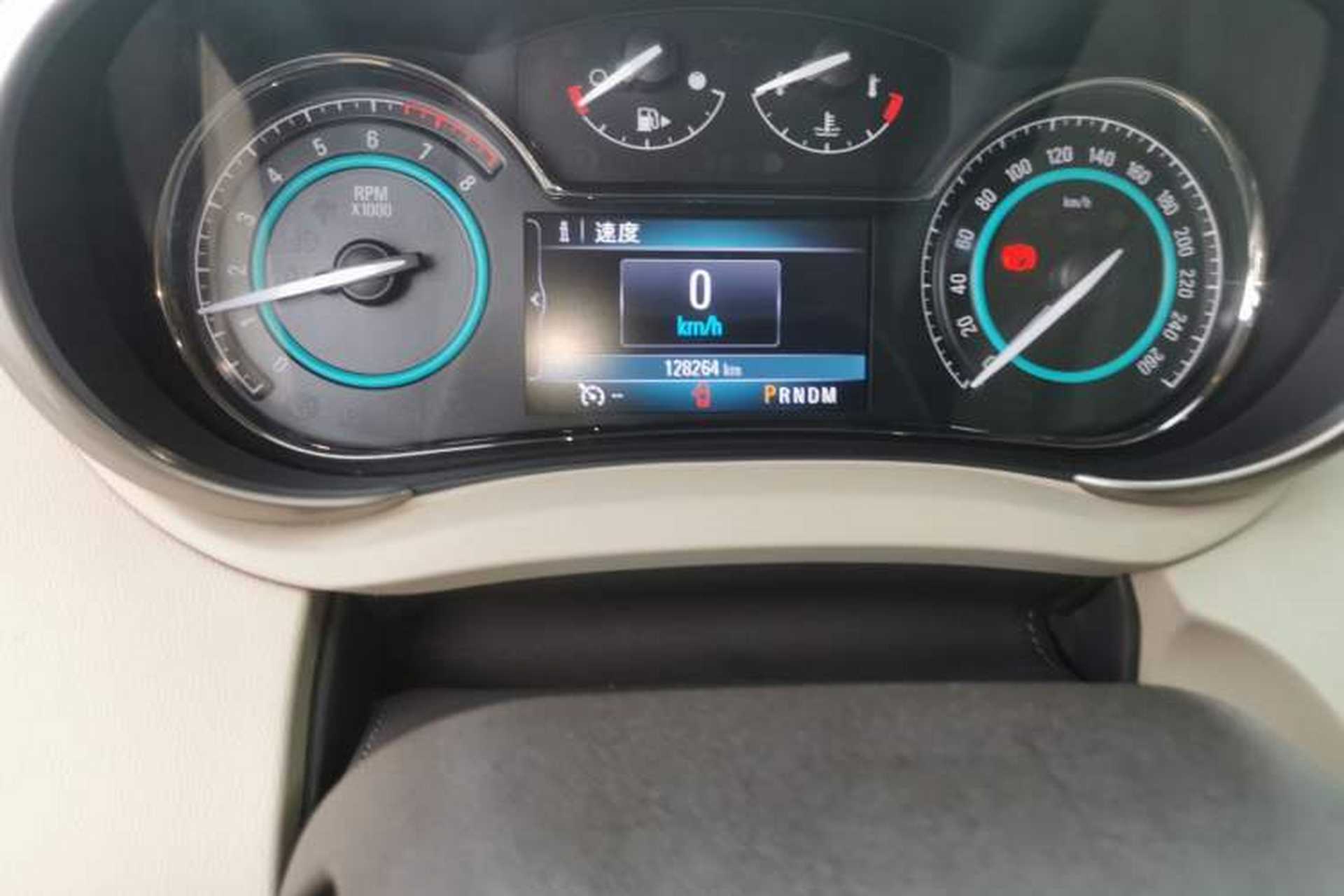 Used Buick LaCrosse 2013 2.4L SIDI Leading Comfort Version Odometer Close Up