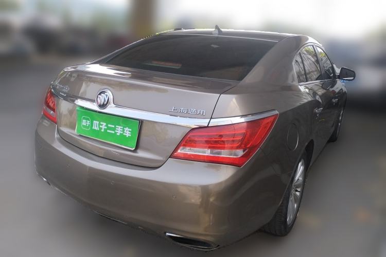Used Buick LaCrosse 2013 2.4L SIDI Luxury Comfort Edition Rear Right 45 Deg