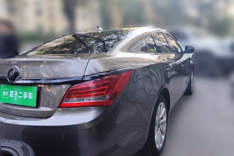 Used Buick LaCrosse 2013 2.4L SIDI Luxury Comfort Edition Rear Right 45 Deg