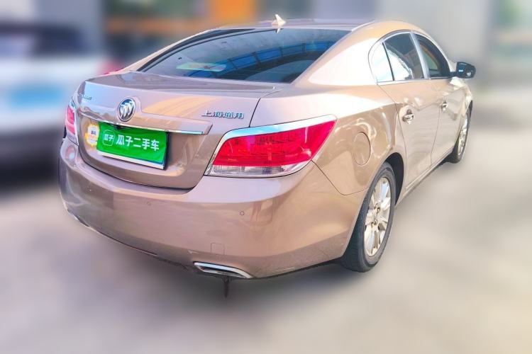 Used Buick LaCrosse 2013 2.4L SIDI Elite Comfort Version Rear Right 45 Deg