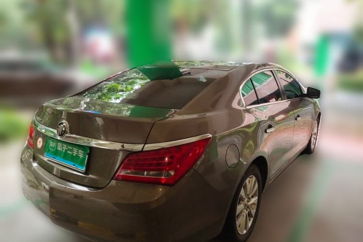 Used Buick LaCrosse 2013 2.4L SIDI Leading Comfort Version Rear Right 45 Deg