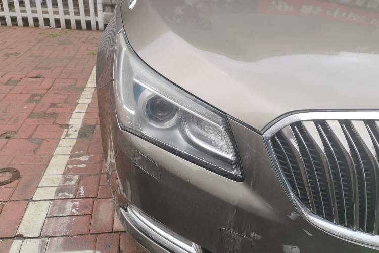 Used Buick LaCrosse 2013 2.0T SIDI Smart Luxury Flagship Edition Right Front Headlight