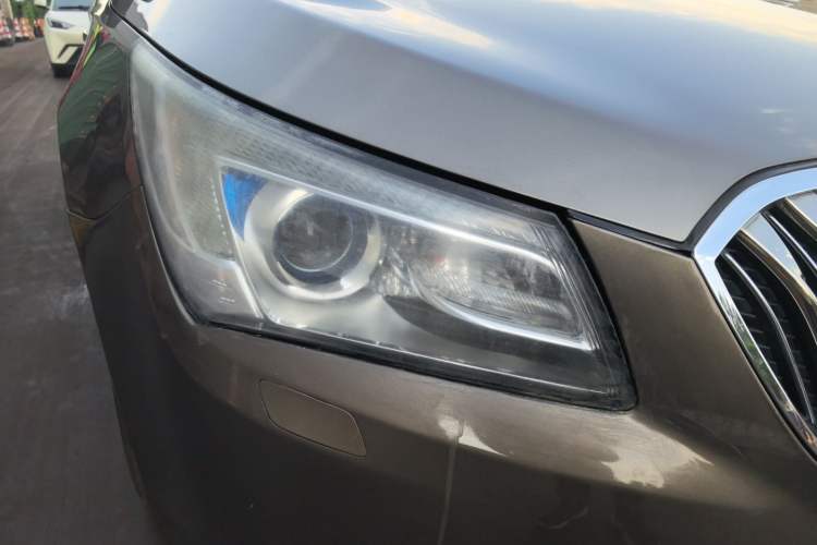 Used Buick LaCrosse 2013 2.0T SIDI Smart Luxury Flagship Edition Right Front Headlight