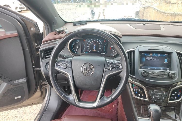 Used Buick LaCrosse 2013 2.4L SIDI Luxury Comfort Edition Steering Wheel