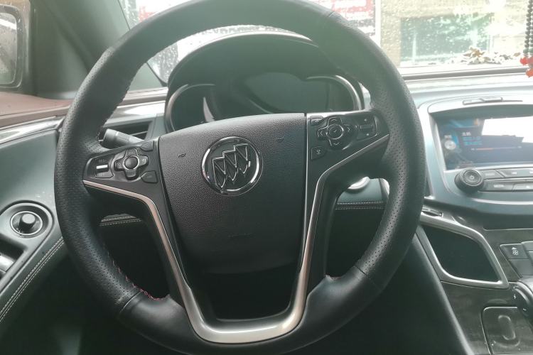 Used Buick LaCrosse 2013 2.0T SIDI Smart Luxury Flagship Edition Steering Wheel