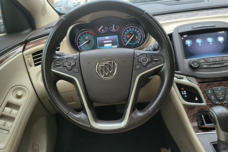 Used Buick LaCrosse 2013 2.4L SIDI Leading Comfort Version Steering Wheel