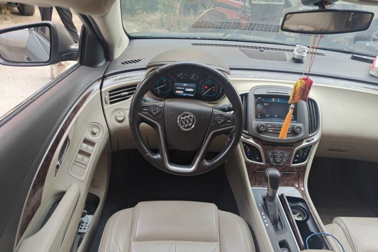 Used Buick LaCrosse 2013 2.4L SIDI Leading Comfort Version Steering Wheel