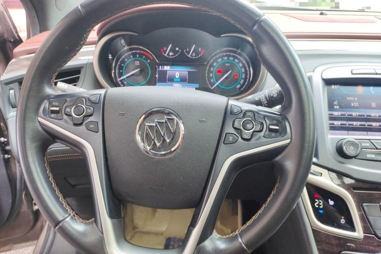 Used Buick LaCrosse 2013 2.4L SIDI Elite Comfort Version Steering Wheel