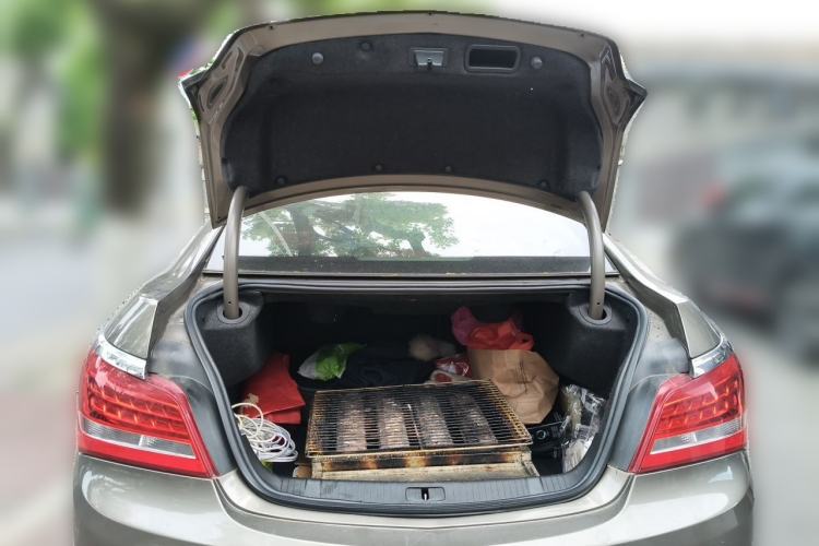 Used Buick LaCrosse 2013 2.4L SIDI Luxury Comfort Edition Trunk