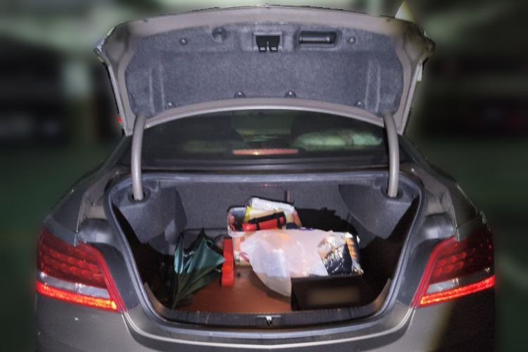 Used Buick LaCrosse 2013 2.4L SIDI Elite Comfort Version Trunk