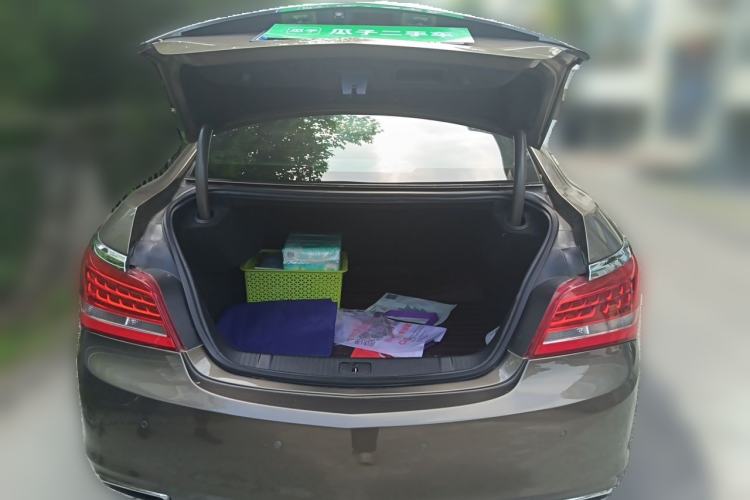 Used Buick LaCrosse 2013 2.4L SIDI Elite Comfort Version Trunk