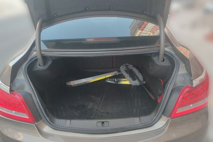 Used Buick LaCrosse 2013 2.4L SIDI Elite Comfort Version Trunk