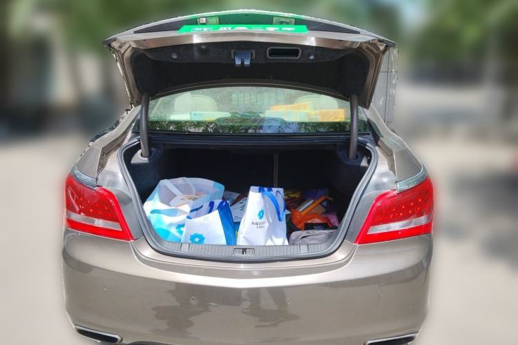 Used Buick LaCrosse 2013 2.4L SIDI Leading Comfort Version Trunk