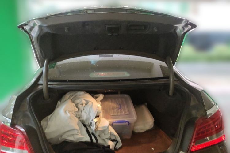 Used Buick LaCrosse 2013 2.4L SIDI Leading Comfort Version Trunk